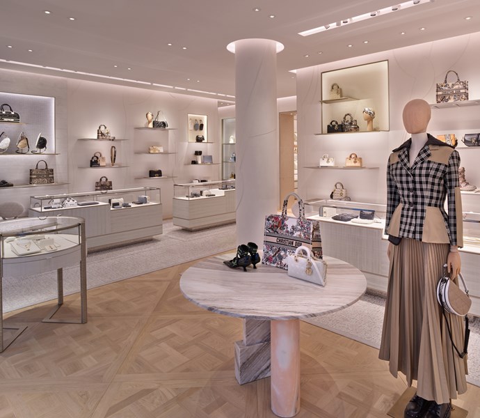 TAKE A LOOK INSIDE THE STORE: DIOR 
